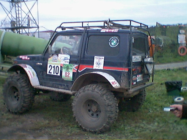 88J90011.jpg