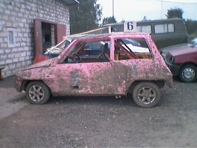 88J90010.jpg