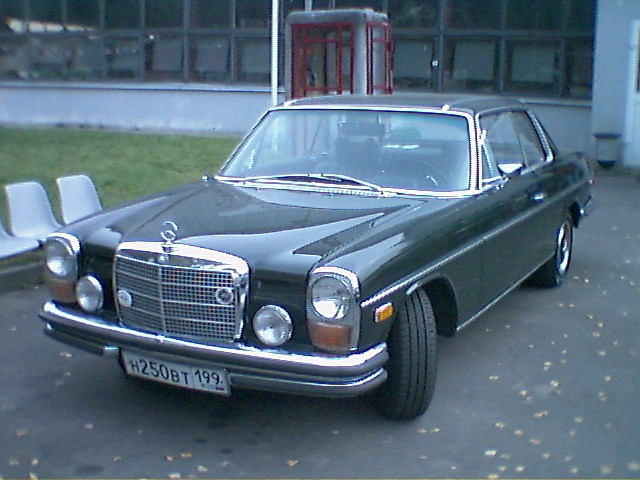 88J90013.jpg
