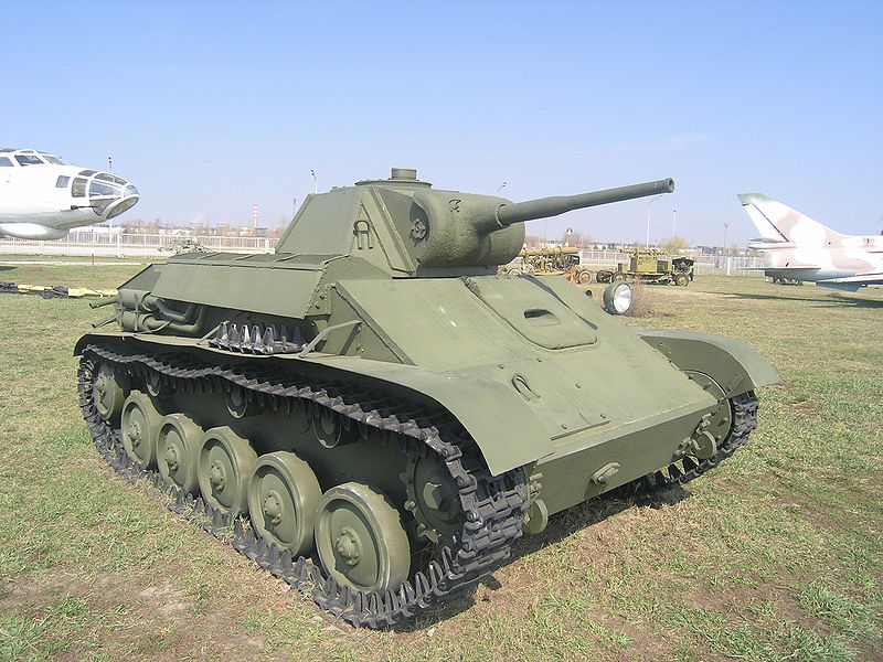 800px-T-70%2C_technical_museum%2C_Togliatti-1.jpg
