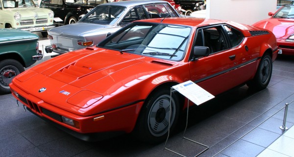BMW_M1_1.jpg