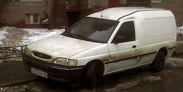 escort10.jpg